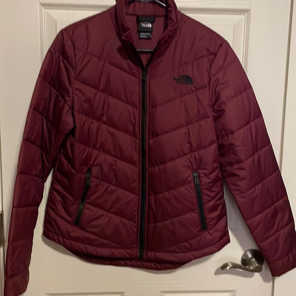 Womens small like new north face jacket burgundy